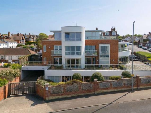 2 Bedroom Apartment Flat
