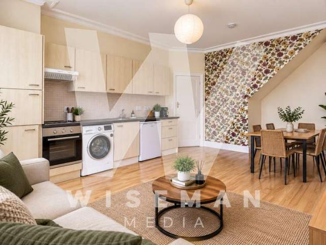 2 Bedroom Apartment Flat