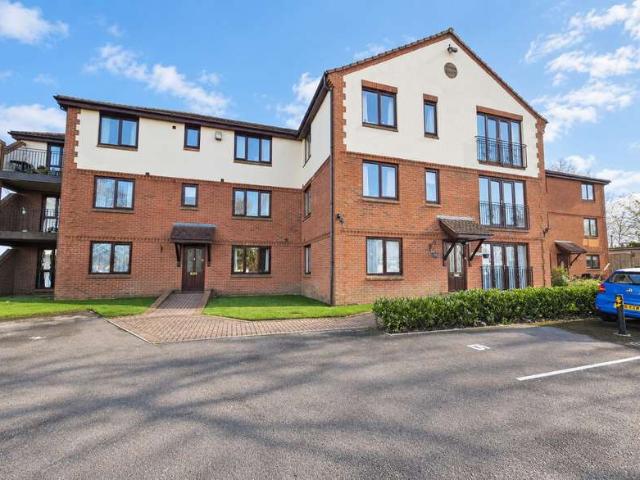 2 Bedroom Apartment Flat