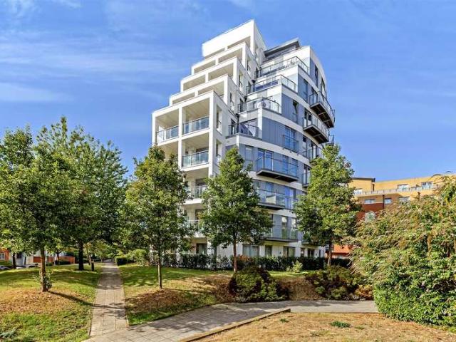 2 Bedroom Apartment Flat