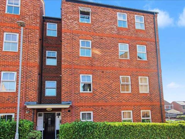 2 Bedroom Apartment Flat