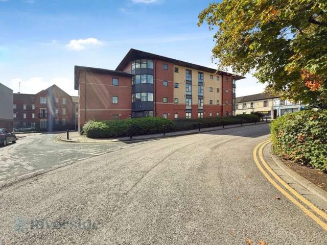 2 Bedroom Apartment Flat
