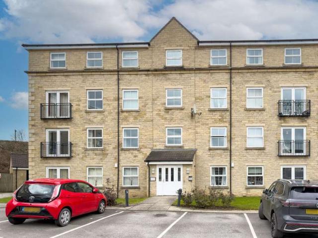 2 Bedroom Apartment Flat