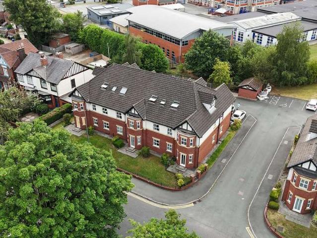 2 Bedroom Apartment Flat