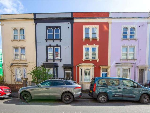 2 Bedroom Apartment Flat