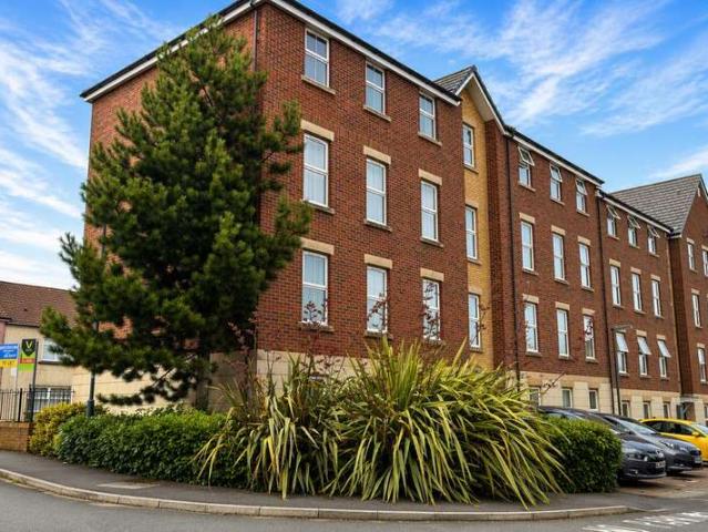 2 Bedroom Apartment Flat