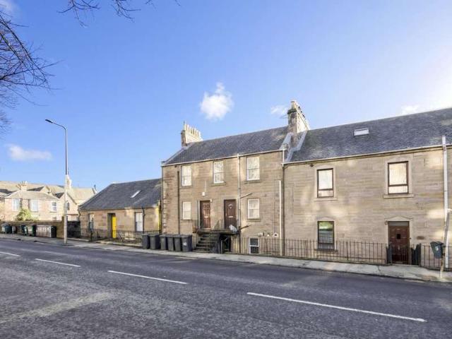 2 Bedroom Apartment Flat