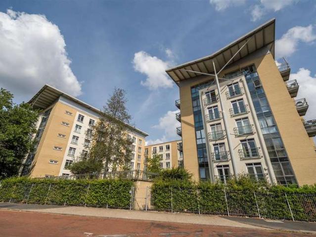2 Bedroom Apartment Flat