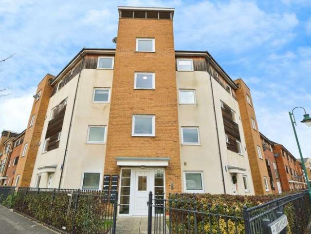 2 Bedroom Apartment Flat