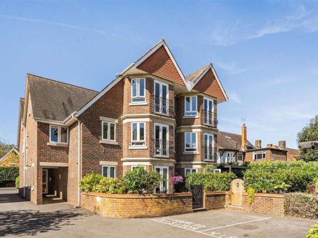 2 Bedroom Apartment Flat