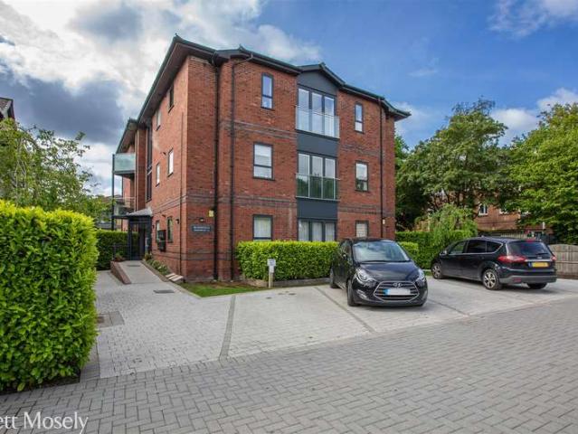 2 Bedroom Apartment Flat