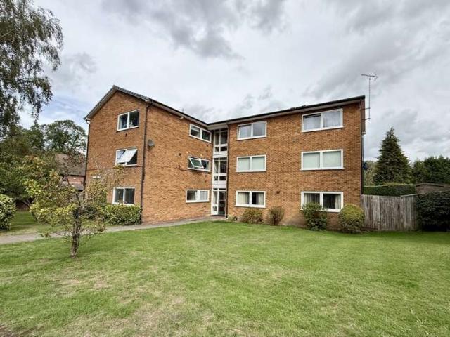 2 Bedroom Apartment Flat