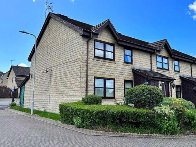 2 Bedroom Apartment Flat