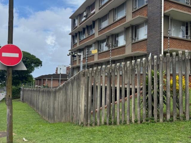 2 Bedroom Apartment / Flat For Rent in Rossburgh, Durban