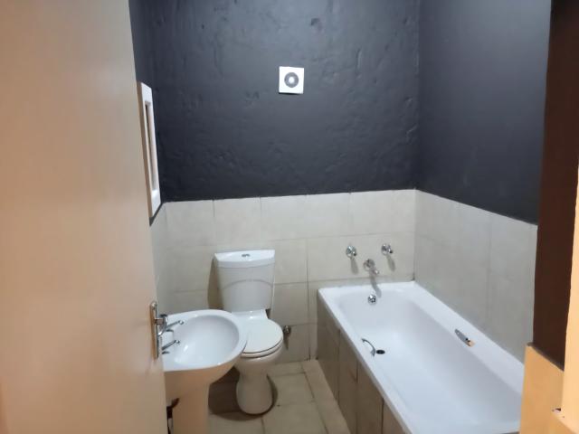 2 Bedroom Apartment / Flat For Sale in Comet