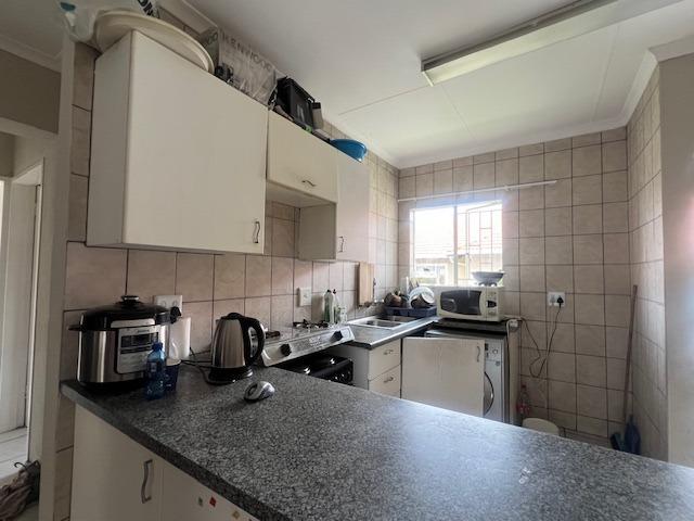 2 Bedroom Apartment / Flat For Sale in Comet