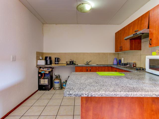 2 Bedroom Apartment / Flat For Sale in Comet