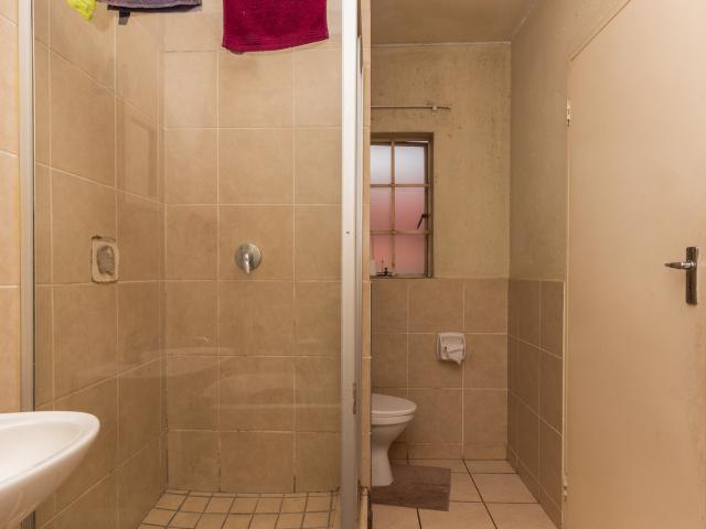 2 Bedroom Apartment / Flat For Sale in Comet