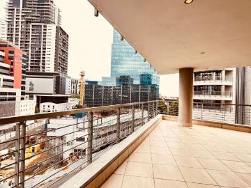 2 Bedroom Apartment / Flat For Sale in Cape Town City Centre