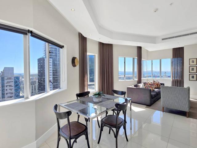 2 Bedroom Apartment / Flat For Sale in Cape Town City Centre