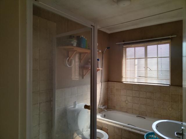2 Bedroom Apartment / Flat For Sale in Castleview