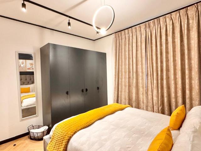 2 Bedroom Apartment / Flat For Sale in Century City