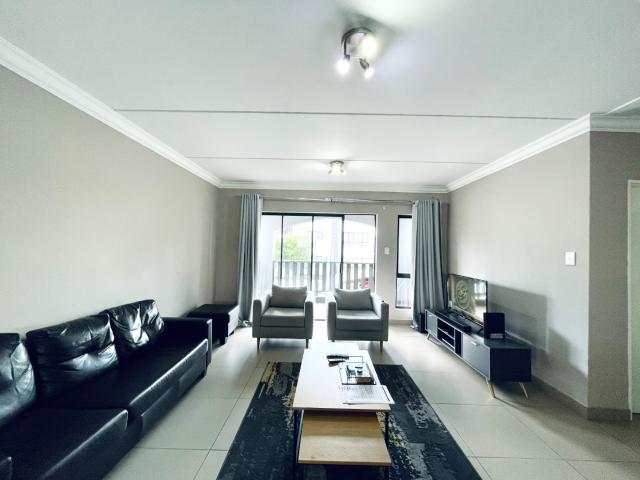 2 Bedroom Apartment / Flat For Sale in Chartwell