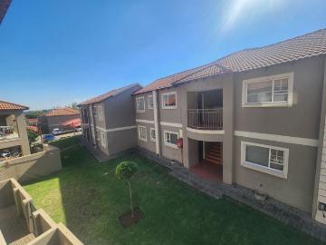 2 Bedroom Apartment / Flat For Sale in Cloverdene
