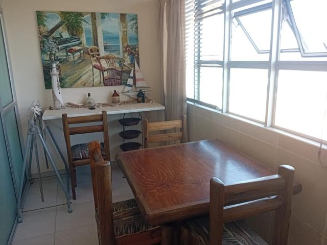 2 Bedroom Apartment / Flat For Sale in Amanzimtoti