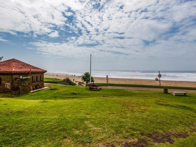2 Bedroom Apartment / Flat For Sale in Amanzimtoti