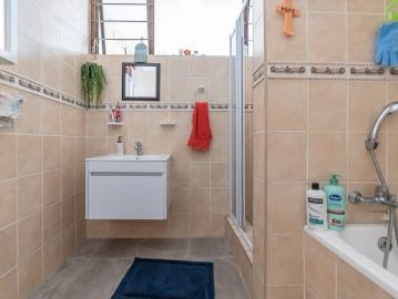2 Bedroom Apartment / Flat For Sale in Amanzimtoti