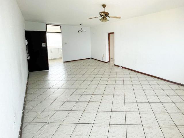 2 Bedroom Apartment / Flat For Sale in Amanzimtoti