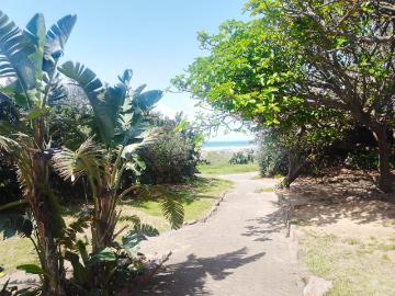 2 Bedroom Apartment / Flat For Sale in Amanzimtoti