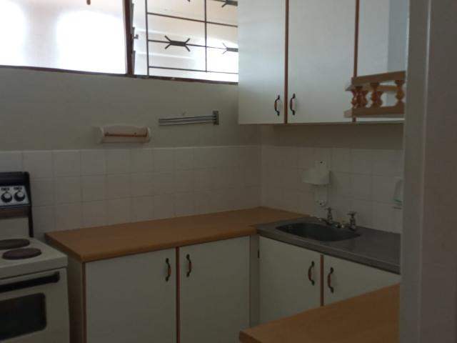 2 Bedroom Apartment / Flat For Sale in Amanzimtoti