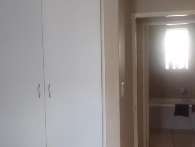 2 Bedroom Apartment / Flat For Sale in Aeroton