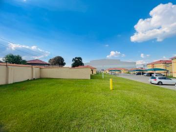 2 Bedroom Apartment / Flat For Sale in Aeroton