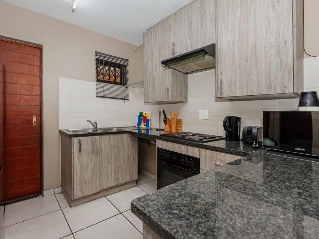 2 Bedroom Apartment / Flat For Sale in Albemarle