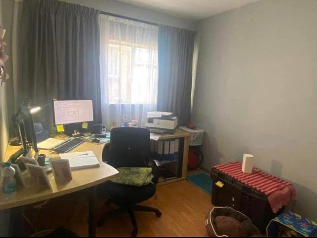 2 Bedroom Apartment / Flat For Sale in Alberton North
