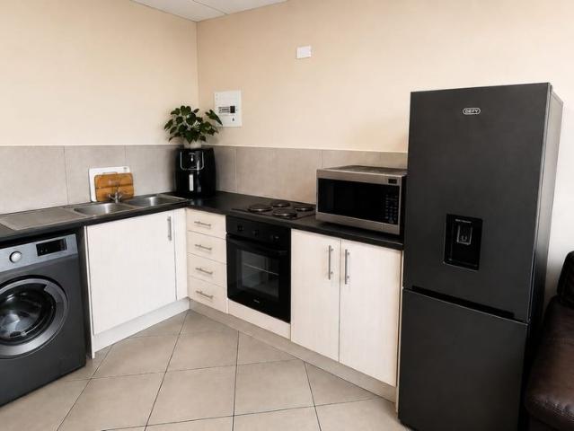 2 Bedroom Apartment / Flat For Sale in Albertsdal
