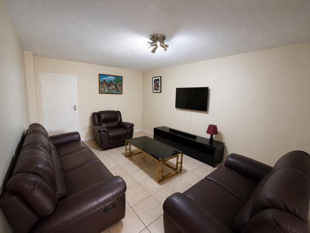 2 Bedroom Apartment / Flat For Sale in Arcadia