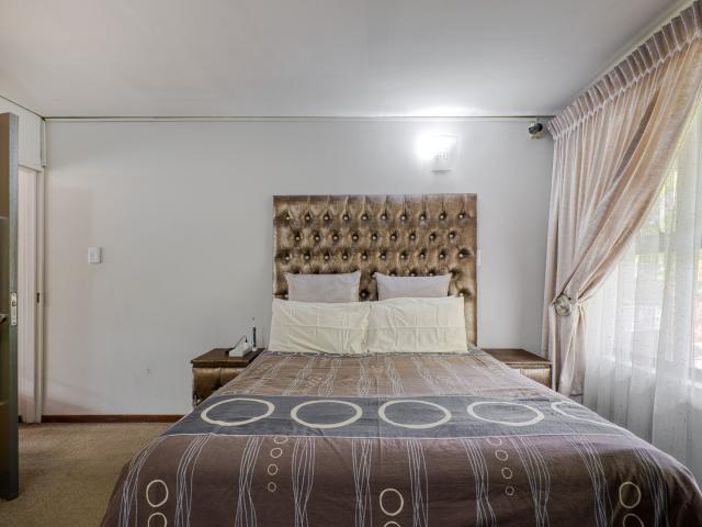 2 Bedroom Apartment / Flat For Sale in Atholl