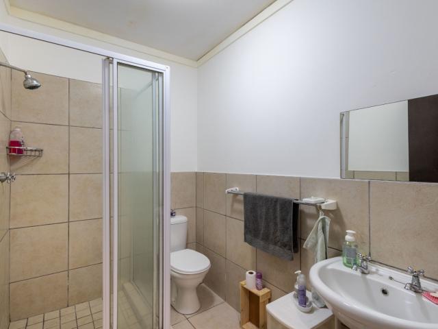 2 Bedroom Apartment / Flat For Sale in Bowtie