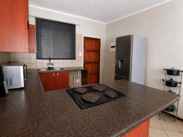 2 Bedroom Apartment / Flat For Sale in Bo dorp