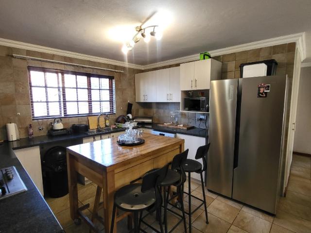 2 Bedroom Apartment / Flat For Sale in Boardwalk