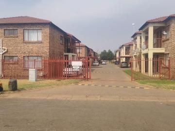 2 Bedroom Apartment / Flat For Sale in Balfour
