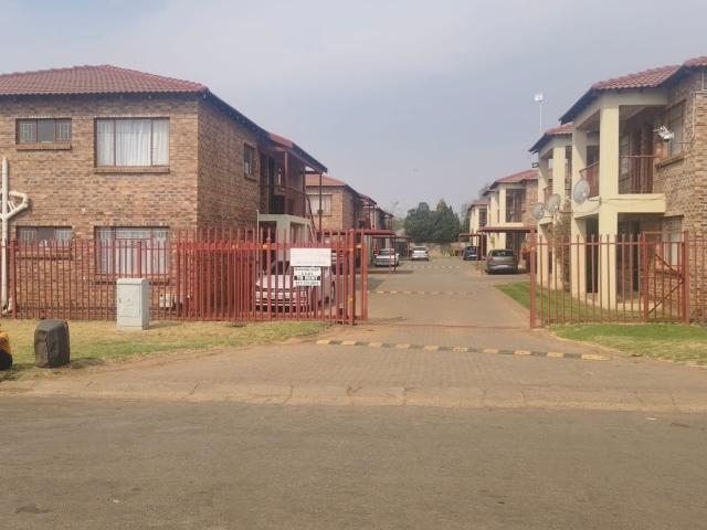 2 Bedroom Apartment / Flat For Sale in Balfour