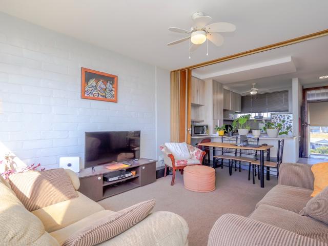 2 Bedroom Apartment / Flat For Sale in Ballito Central