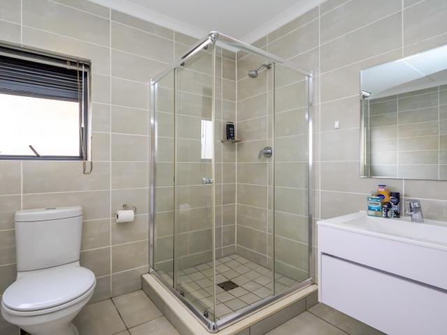 2 Bedroom Apartment / Flat For Sale in Ballito Central