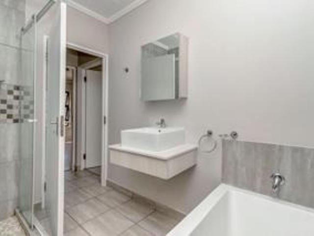 2 Bedroom Apartment / Flat For Sale in Beverley