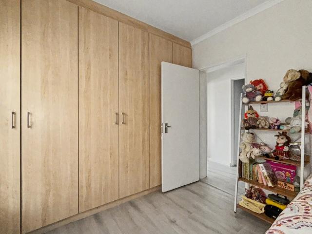 2 Bedroom Apartment / Flat For Sale in Beachfront